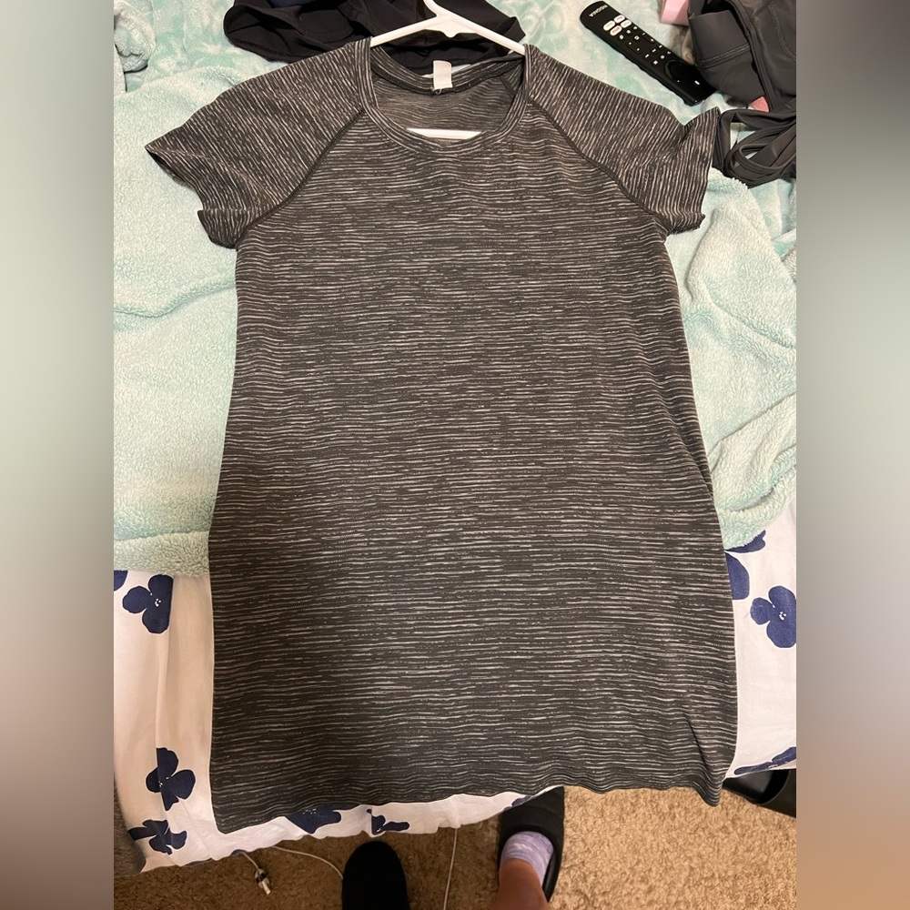 lululemon shirt